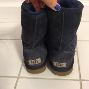 Short Navy Uggs